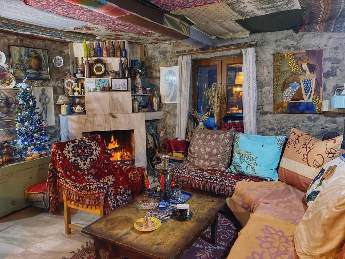 Artist'S House 호텔 Tetritskaro 외부 사진